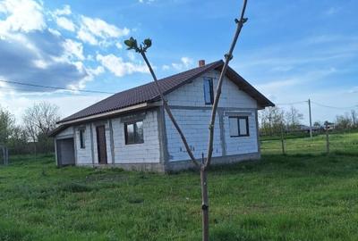 Casă individuală cu 2 camere cu Teren 1000 Mp în Istria - 1