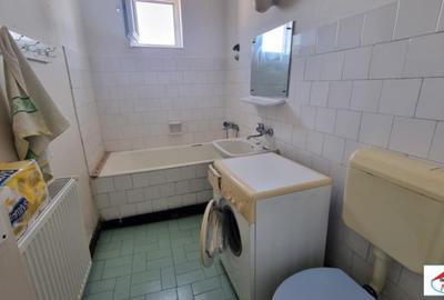 Apartament de vanzare , 2 camere + balcon. 50 mp - 7