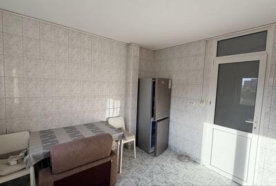 Apartament cu 2 camere decomandat în Brâncoveanu - 3