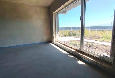 Casa mare cu garaj si teren 790 mp - Casa NOUA - 3