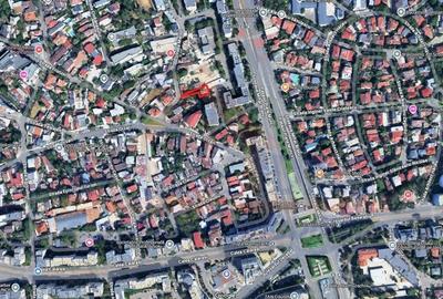 Casă cu 10 camere cu Teren 4263 Mp în Muncii - 1