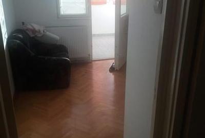 Apartament 4 camere etajul 1 Tractorul - 5