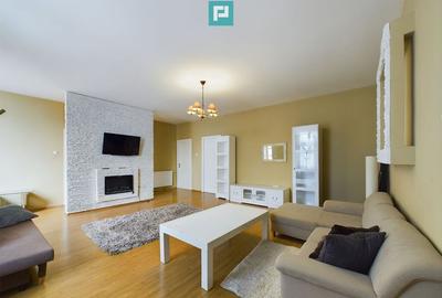 Apartament cu 3 camere Ultracentral - 1