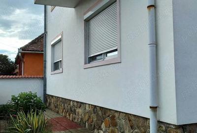 VIND apartament IN CASA cu etaj apartamentul este la parter , INTRARE SEPARATA, utilitati separate VIND apartament IN CASA cu etaj apartamentul este la parter , INTRARE SEPARATA, utilitati separate - 2