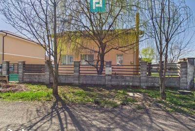 Casă cu 5 camere cu Canalizare în Moșnița Nouă - 2