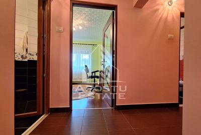 Apartament cu 3 camere decomandat în Boul Roșu - 3