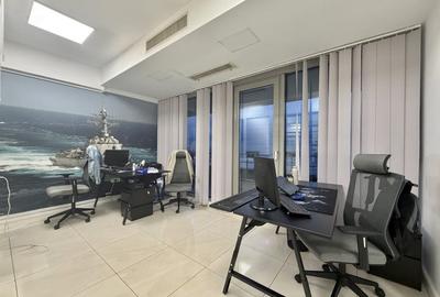 Spațiu comercial, de 200 mp, în Central - 5