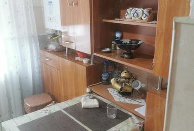 Apartament cu 3 camere semidecomandat în Râmnicu Sărat - 6