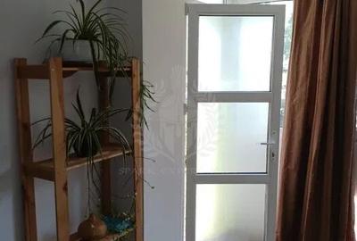 Apartament cu 2 camere decomandat, mobilat în Republicii - 2