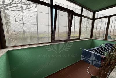 Apartament cu 3 camere, mobilat în 9 Mai - 7