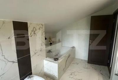 Casă cu 5 camere cu Teren 1600 Mp în Central - 10