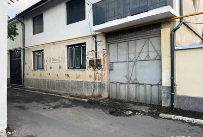 Casă cu 3 camere în Central - 10