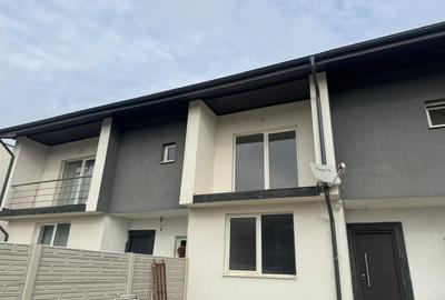 Duplex cu 4 camere în Berceni