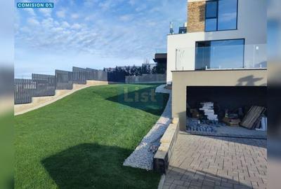 Casă cu 5 camere cu Canalizare în Calea Turzii