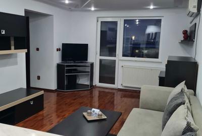 Apartament cu 3 camere semidecomandat în Central - 16