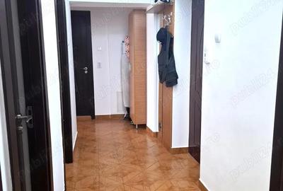 2 camere decomandat , zona Pizza Marina - 8