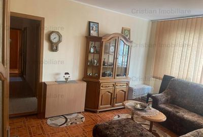 Apartament cu 4 camere semidecomandat în Hipodrom - 3