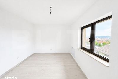 Casă cu 4 camere cu Teren 210 Mp în Cetate - 4