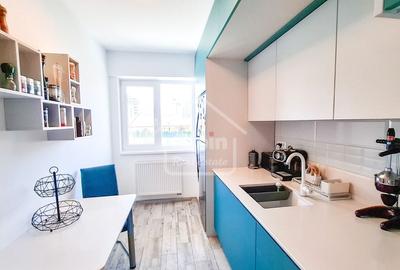 Apartament cu 2 camere decomandat, mobilat în Tractorul - 22