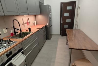 Apartament cu 3 camere decomandat în Berceni - 5