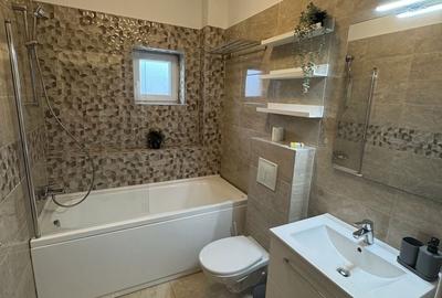 Apartament cu 2 camere decomandat în Exterior Vest