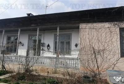 Casă cu 4 camere cu Teren 1507 Mp în Ciorani - 1