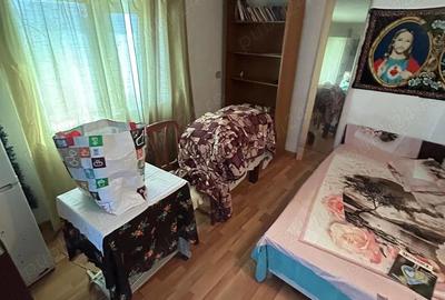 Casă cu 4 camere cu Teren 1045 Mp în Central - 1