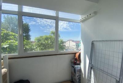 Apartament cu 3 camere decomandat în Micro 11 - 13