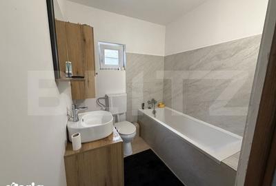 Casă cu 4 camere cu Teren 1200 Mp în Surduc - 3