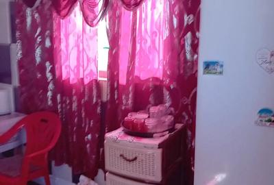 Vand casuta de bleck friday cite?te bine anun?ul - 3