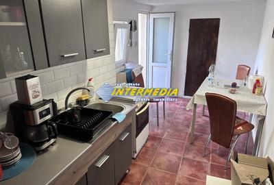 Casă individuală cu 5 camere cu Canalizare în Central - 13