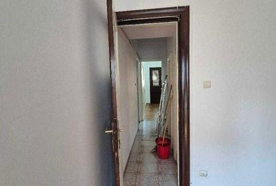 Apartament cu 4 camere decomandat în Central - 5