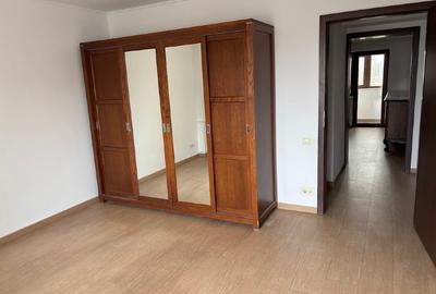 Apartament cu 3 camere decomandat în Libertății - 2
