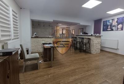Spatiu Comercial,  Inel 2 institutul de Marina demisol inalt, geamuri mari - 1