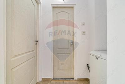 Apartament cu 2 camere semidecomandat, mobilat în UTA - 2