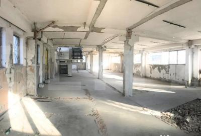 Spațiu comercial, de 780 mp, în Central - 1