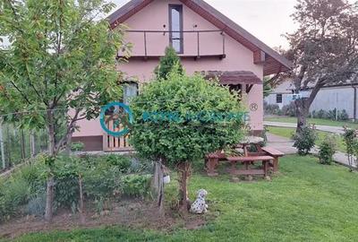 Casă individuală cu 4 camere cu Garaj în Lipănești - 2