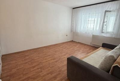 Apartament cu 2 camere decomandat, mobilat în Radu Negru - 4