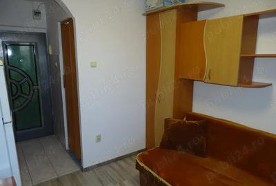 Inchiriez garsoniera in Florilor cu baie proprie - 3