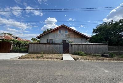 De vanzare casa cu curte generoasa - Fierbinti Targ, Ialomita - 1