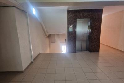 Garsonieră decomandată în Berceni