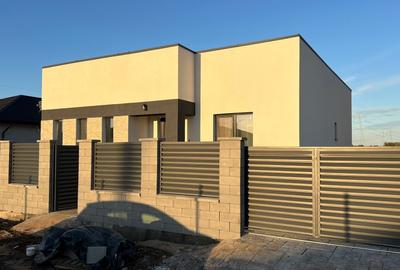 Casă individuală cu 3 camere cu Teren 275 Mp în Berceni - 1