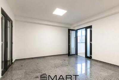 Spațiu comercial, de 650 mp, în Central - 4