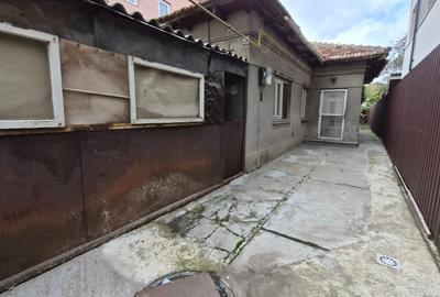 Inel II -Coiciu -scoala generala 39 -casa chirpic 77 mp +teren 236 mp - 1