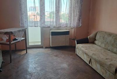 Apartament cu 2 camere semidecomandat în Micro 17 - 6