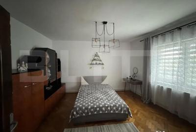 Casă cu 4 camere cu Teren 1000 Mp în Central