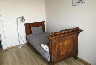 Apartament cu 6 camere decomandat în Central - 2