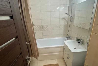 Apartament cu 2 camere decomandat în Timpuri Noi