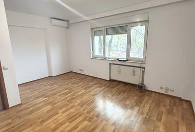 Pantelimon-Fundeni / Apartament 3 cam in vila / Loc de parcare-Curte - 3