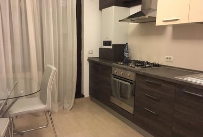 Apartament cu 2 camere decomandat, mobilat în Aviației